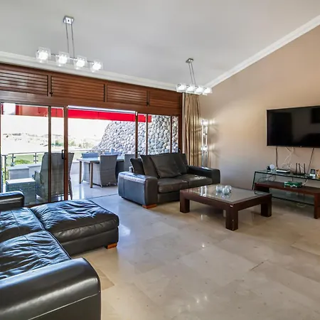 Oasis Tauro 3br *